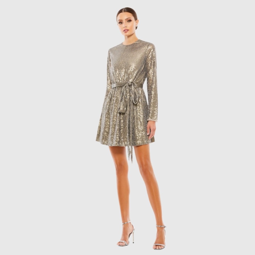 NWT $398 MAC DUGGAL Sequin Embellished Long Sleeve High Neck Mini Dress 10789